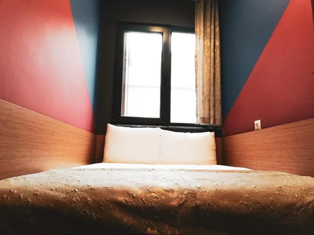 Budget, Double Bed, Quantum Hotel 3/9