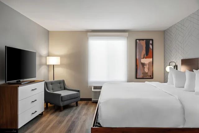 غرفة بسرير كينج، Everhome Suites Somerset - South Brunswick 7/10