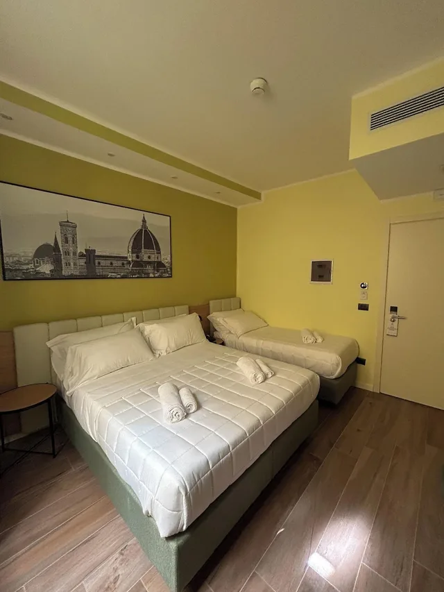 غرفة كلاسيكية ثلاثية بغرفة نوم واحدة بحمام خاص، Hotel Hermes 3/6