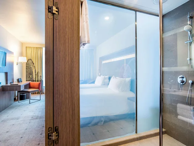 غرفة تنفيذية بسريرين منفصلين، Novotel Bangkok Platinum 9/10