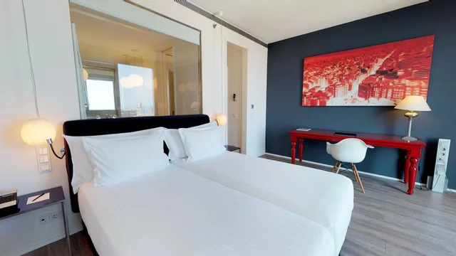The Level, MELIA BARCELONA SKY 2/8
