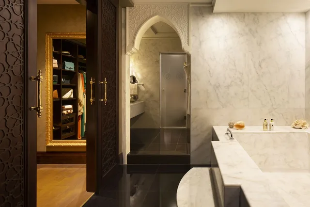 2 Bedrooms, Imperial, Suite, Club Lounge Access، Jumeirah Zabeel Saray Dubai 6/8