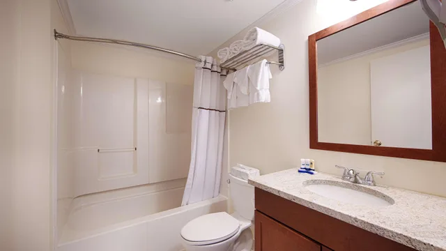 غرفة بسريرين كوين، Best Western Adams Inn Quincy-Boston 3/3