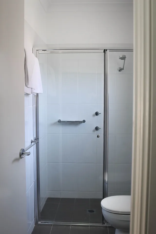 غرفة سوبيريور بسرير كينج، The Charles Boutique Hotel 5/5