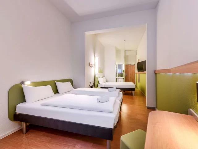 غرفة عائلية بسرير مزدوج، Ibis Budget Luzern City 2/7