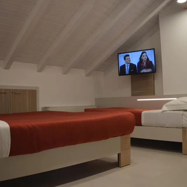 غرفة كلاسيكية عائلية، Sempione Hotel Ristorante 5/10