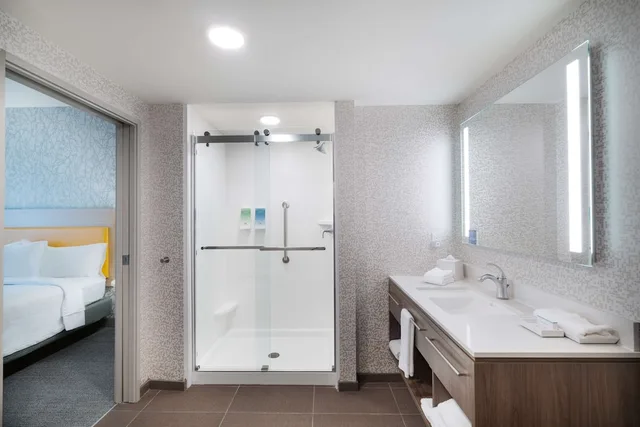 استوديو بسريرين كوين، Home2 Suites By Hilton Brunswick Ga 3/3