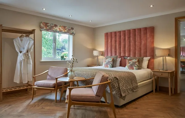 غرفة سوبيريور بسرير مزدوج، The Fairlawns Hotel And Spa 3/4