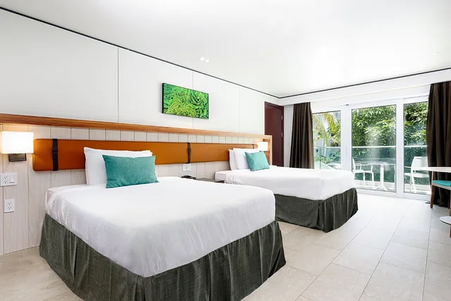 غرفة بإطلالة على الحديقة، Sonesta Maho Beach Resort And Casino And Spa 2/2