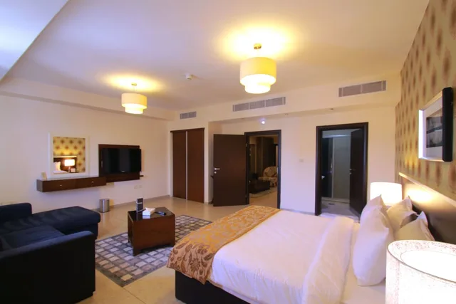 جناح تنفيذي بسرير كينج بإطلالة على المدينة، CITY ROSE HOTEL SUITES 6/10