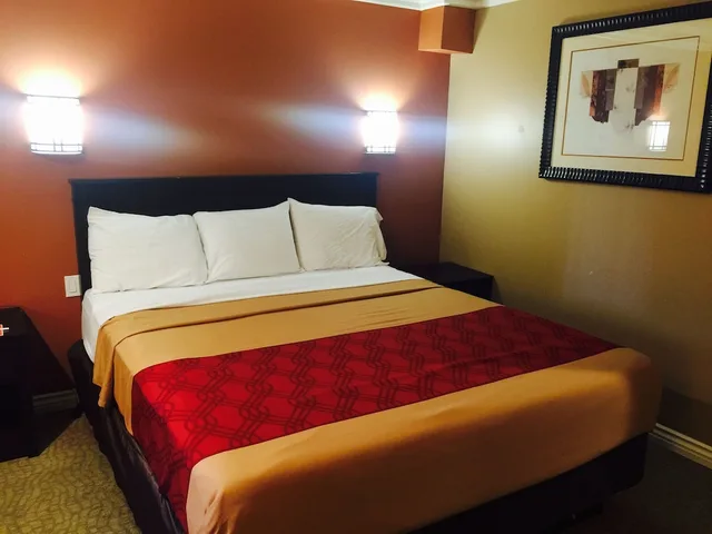 غرفة بسرير كينج، Baymont by Wyndham Ontario 3/4