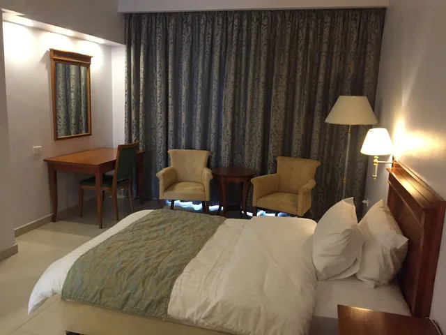 غرفة قياسية بسريرين كوين، Guest House Amman 3/4
