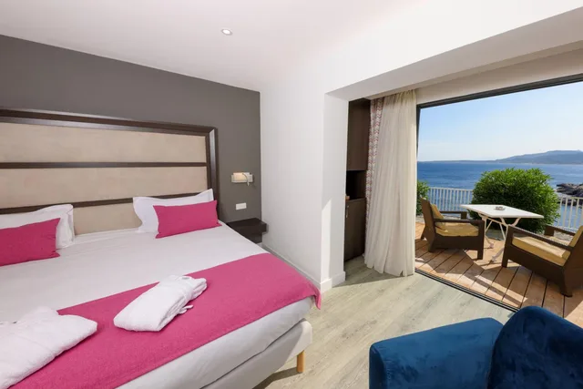 Superior, Double Bed, Sea Front, Sea View, Hotel Saint Christophe Calvi (ex Saint Christophe Corsica) 4/10