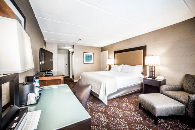 Leisure, King Bed، Holiday Inn South Kingstown (Newport Area) 3/5