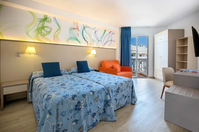 غرفة بسريرين منفصلين، Hotel Servigroup Romana 5/10