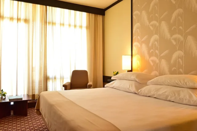 غرفة بسريرين منفصلين بإطلالة على الحديقة، Pestana Casino Park 1/5