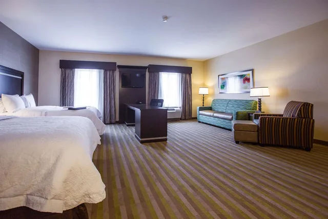 Studio, Suite, 2 Queen Beds, Hampton Inn And Suites Toledo Westgate 2/4