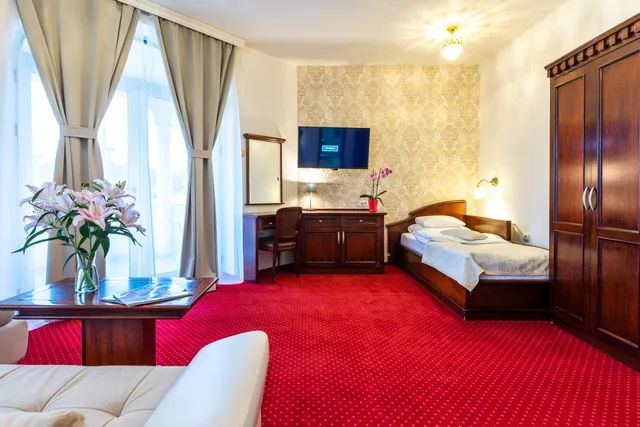 Vila Royal Crown، Subotica 15/50