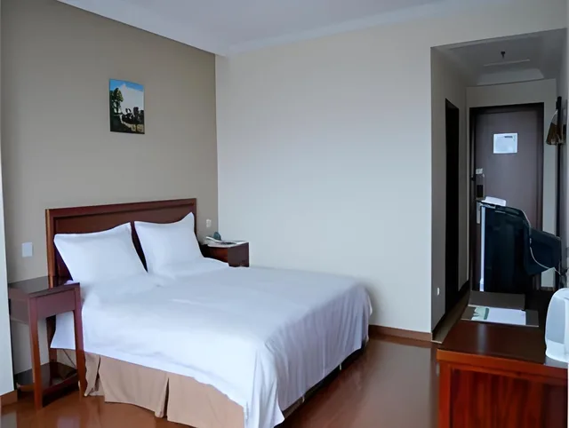 Room, Twin Beds, GreenTree Inn Yangzhou Yizheng East Zhenzhou Road Express Hotel 1/1
