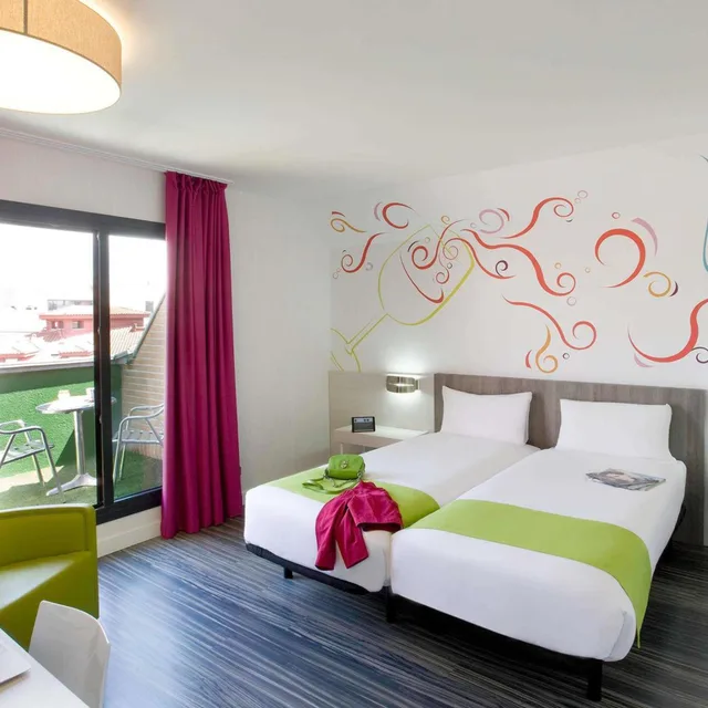 غرفة سوبيريور بسرير مزدوج، Ibis Styles Madrid Prado 2/9