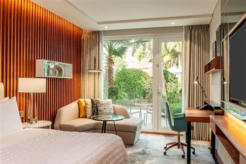 غرفة كلوب بسرير مزدوج، Le Meridien Dubai Hotel and Conference Centre 1/1