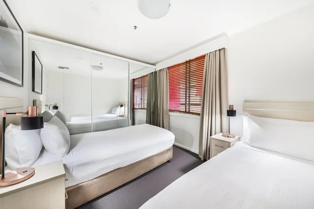 2 Bedrooms, Apartment, Two Story، Oaks Sydney Goldsbrough Suites 5/10