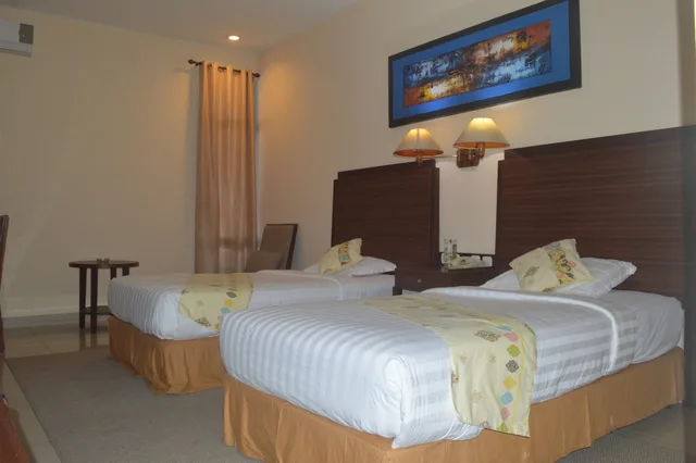 غرفة سوبيريور بسريرين منفصلين، HOTEL MARIAT SORONG 2/5