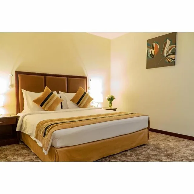 جناح بسرير كوين، Al Ain Palace Hotel 2/8