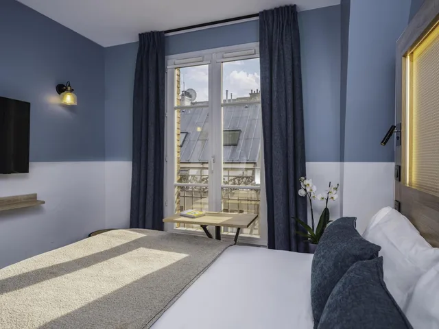 غرفة قياسية بسرير كوين مع أريكة، ibis Styles Paris Montmartre North 7/10