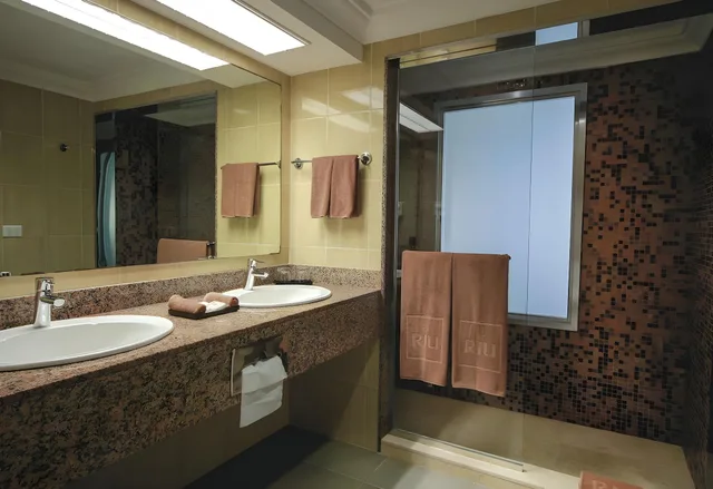 جناح جونيور بإطلالة على البحر، Riu Cancun - Adults Only - All Inclusive 1/2