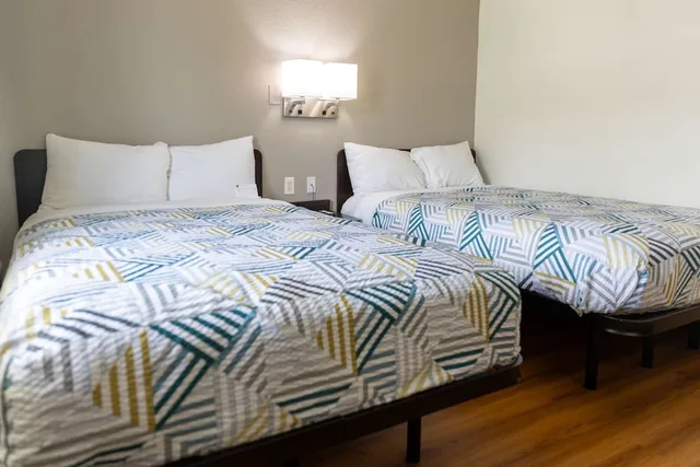 غرفة قياسية بسريرين مزدوجين، Motel6 Lufkin, TX 2/7