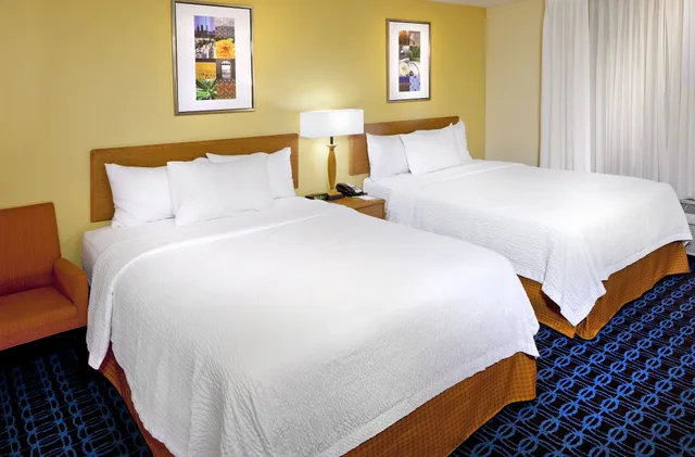 استوديو بسريرين كوين، Fairfield Inn Suites By Marriott Cincinnati Eastgate 1/8