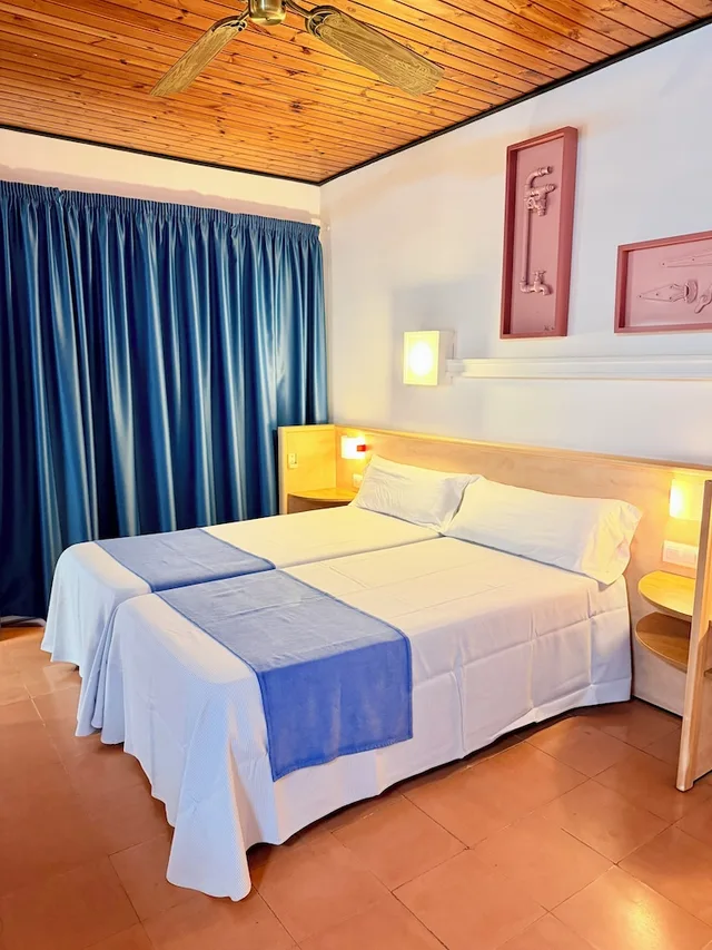 Standard, Twin Beds, Balcony, Xaine Park 2/10