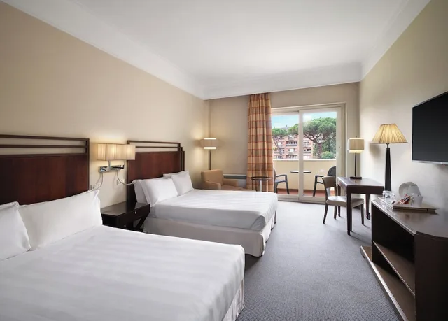 غرفة قياسية بسريرين منفصلين لذوي الإعاقة، Crowne Plaza St Peter S 1/8