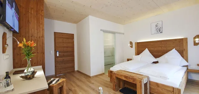 غرفة قياسية بسرير مزدوج، GASTHAUS BONIMEIER 2/10