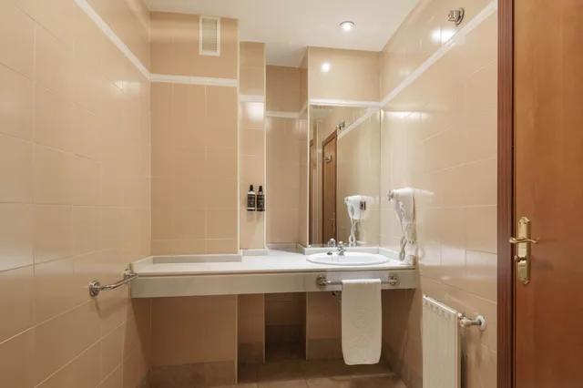 غرفة مفردة، Exe Hotel El Magistral 8/16