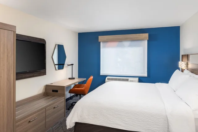 غرفة قياسية بسرير مزدوج، Holiday Inn Express Portland South - Lake Oswego 1/3