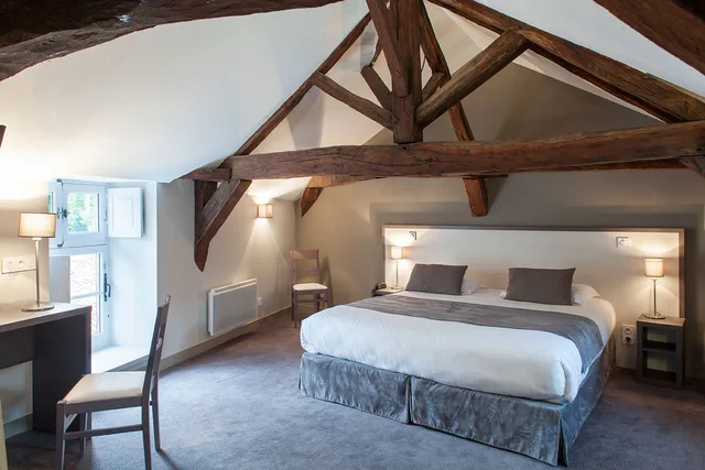 غرفة سوبيريور، Logis Hotel Le Puits Dore 2/2