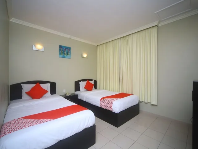 غرفة قياسية بسريرين منفصلين، OYO 1027 Hotel London 2/3