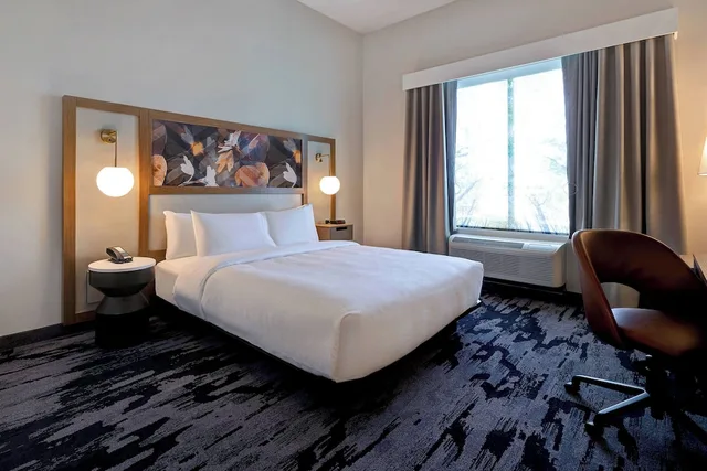 غرفة بسرير كينج لذوي الإعاقة، Fairfield Inn & Suites by Marriott St. Paul Eagan 3/9