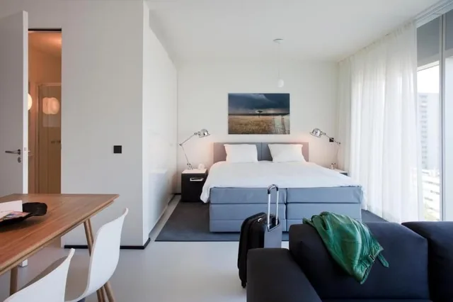 استوديو، Urban Residences 7/10