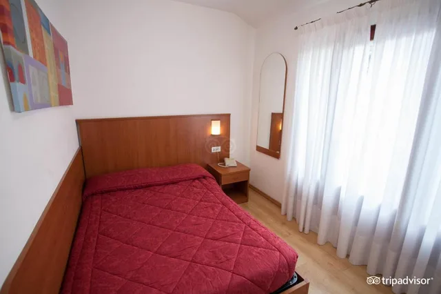 Deluxe, Single, Balcony, Hotel Caprera 1/10