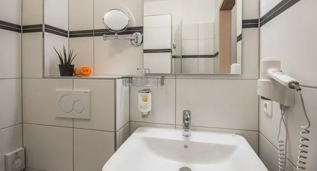 Room, Triple, 3 Beds, GS Hotel 6/7