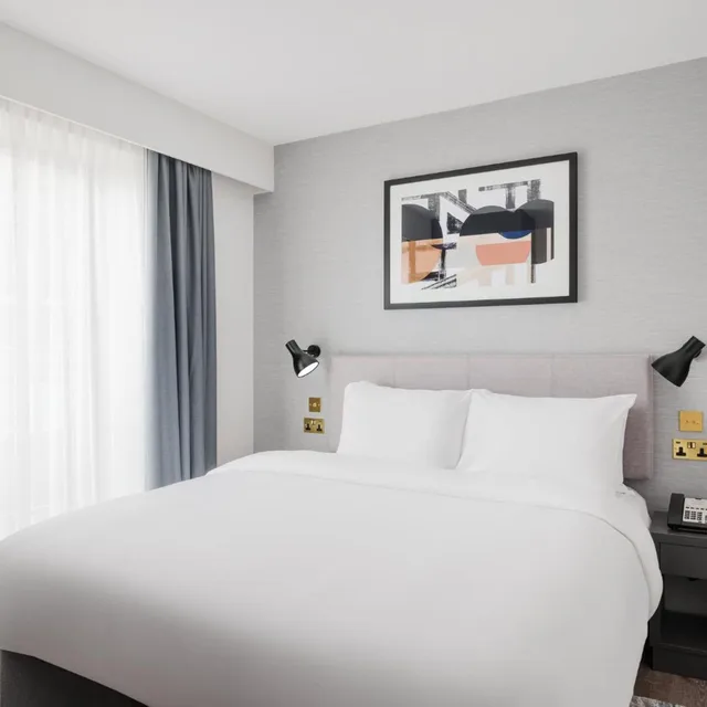 جناح استوديو ركني بسرير كوين، Staybridge Suites Brighton 1/2