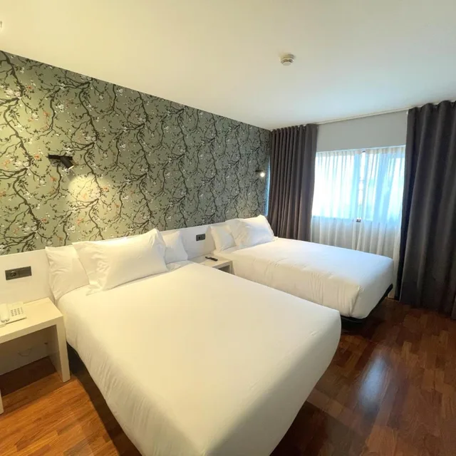 غرفة عائلية، San Fermin Suites 3/10