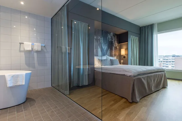 1 Bedroom, Suite, King Bed, RADISSON BLU METROPOL HOTEL, HELSINGBORG 3/10