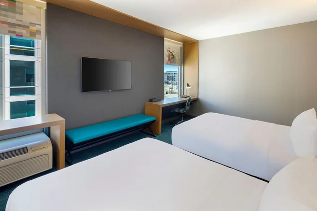 Room, 2 Queen Beds, Accessible, Aloft Milwaukee Downtown 2/8