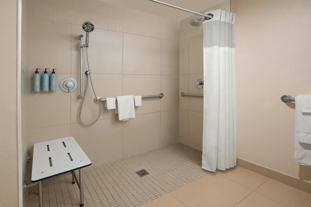 جناح بغرفتي نوم لذوي الإعاقة، Residence Inn New Orleans Metairie 8/8
