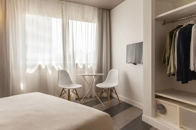 Standard, Single, Double Bed, Hotel Sixties 2/3