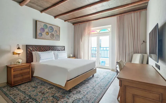 2 Bedrooms, Arabian, Village, Apartment, King Bed، Hilton Salwa Beach Resort & Villas 1/4